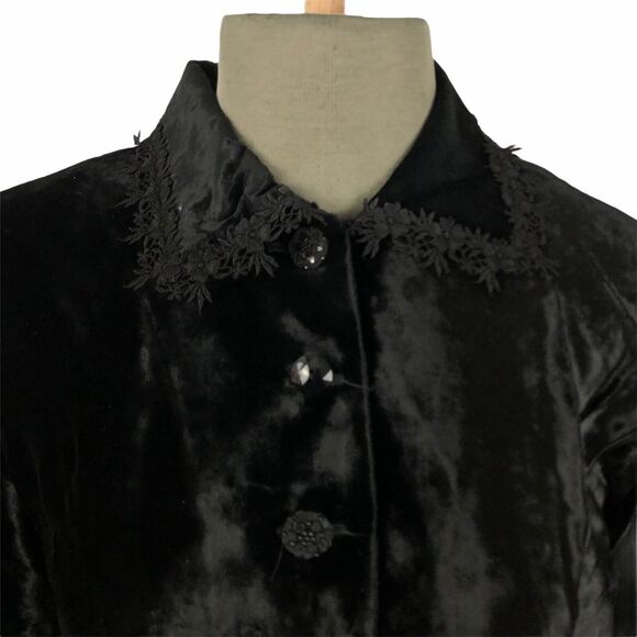 FL Malik Jacket & Skirt Set Black Velvet Size Medium Lace Trim - Picture 6 of 8